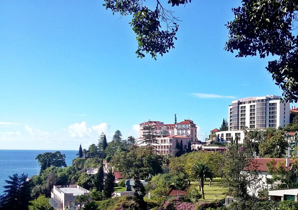 Quinta Miramar Aparthotel Funchal  Buitenkant foto