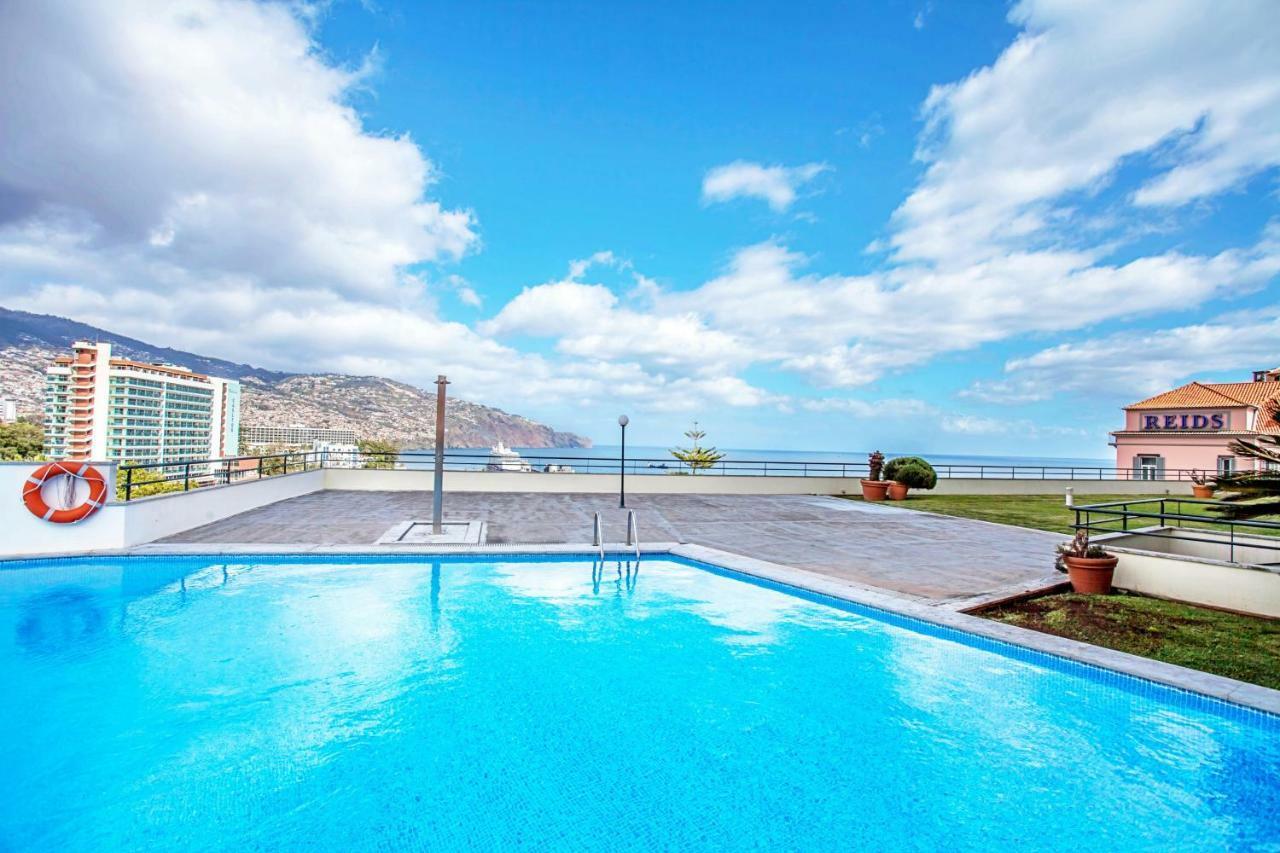 Quinta Miramar Aparthotel Funchal  Buitenkant foto