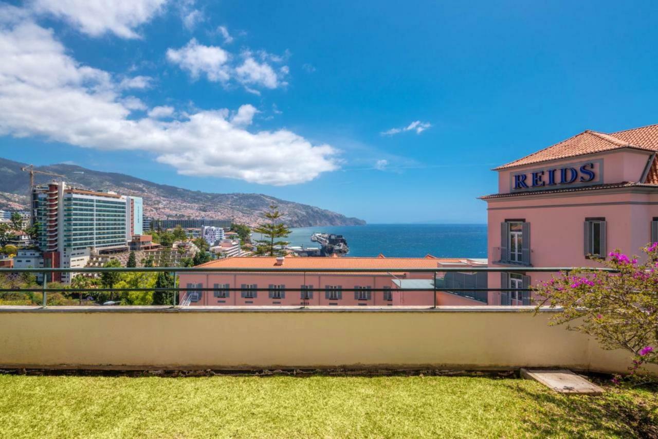Quinta Miramar Aparthotel Funchal  Buitenkant foto